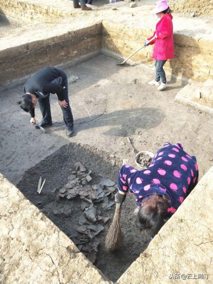 荆门屈家岭探寻2000年前的瓦岗城景区「荆门屈家岭探寻2000年前的瓦岗城」