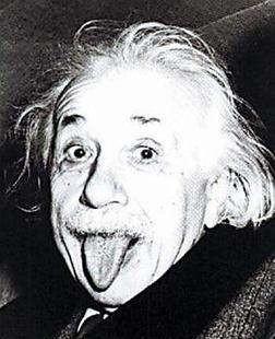爱因斯坦受到什么启发发明了什么