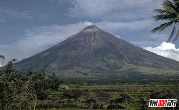 世界上最危险的十二座火山,维苏威火山周围300万居民(毁灭性)