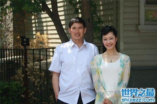 朱之文离婚后的老婆，草根明星成名后背信弃义