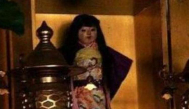 日本娃娃灵异事件拥有生命的玩偶叫什么,日本灵异鬼屋