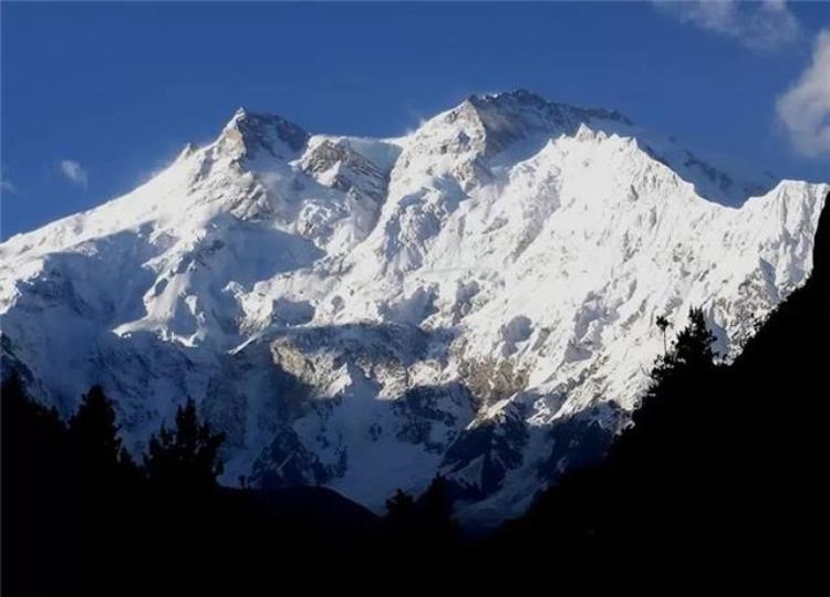 世界十大最高的山脉排名,世界上十大最高的山是什么