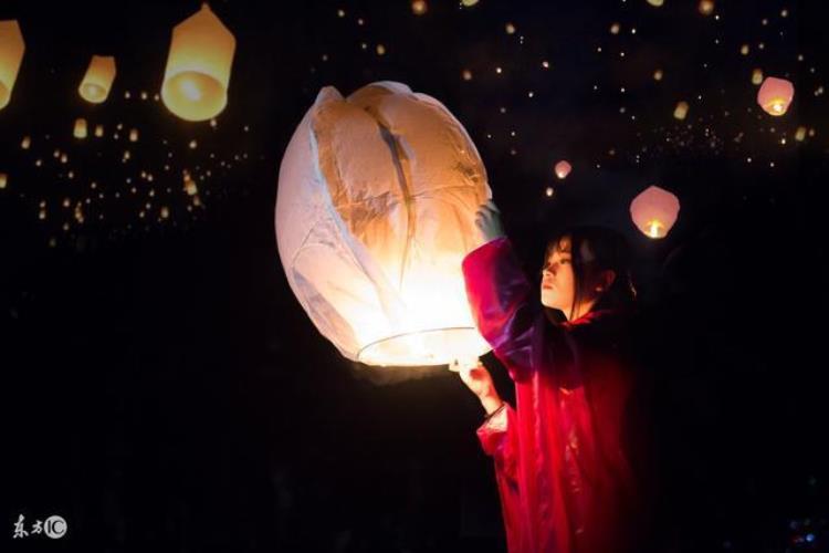 霸道总裁重生今生将她宠到爆,前世她陷害他坐牢的重生小说