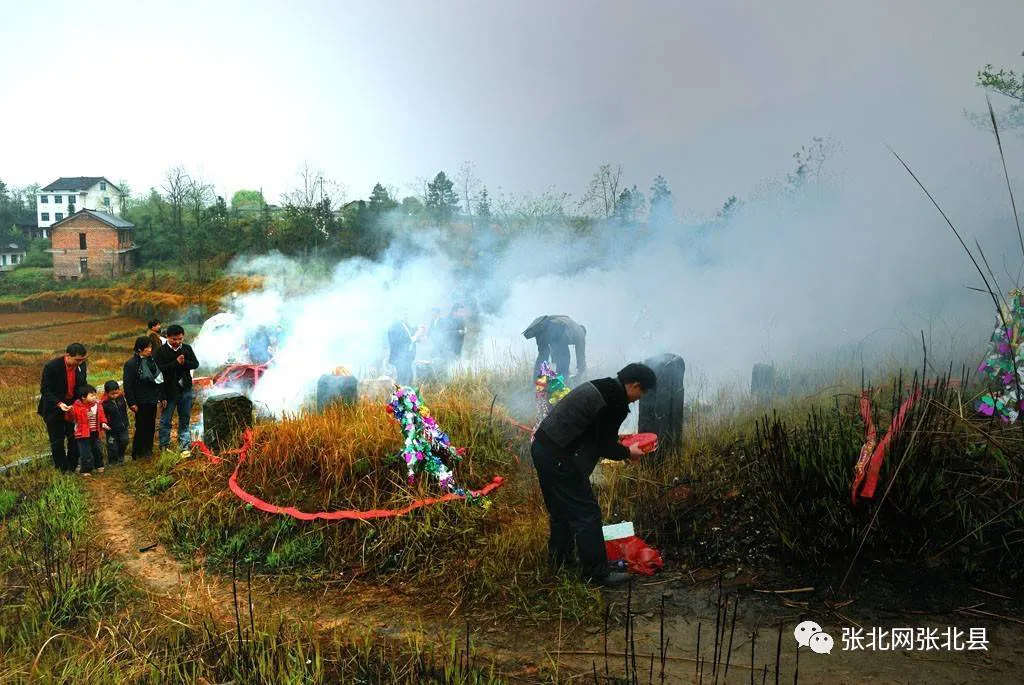 这不是封建迷信是一种文化详解农村丧葬古老传统习俗